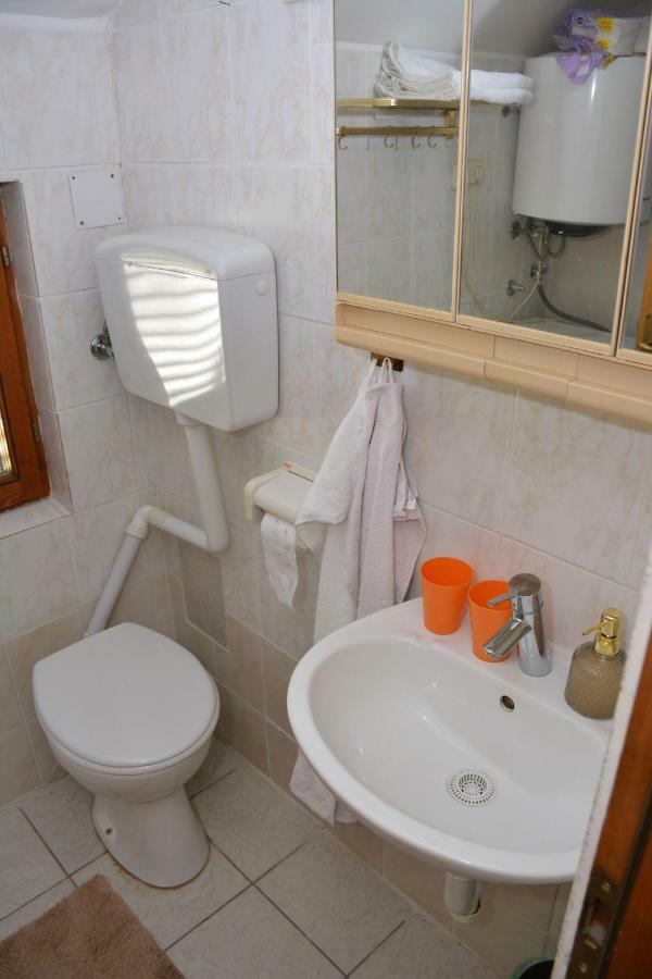 Apartman Viktorija Krapinske Toplice Exterior foto